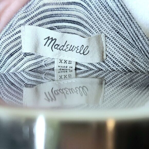 Madewell | Black and White Static Striped Top - Picture 4 of 4